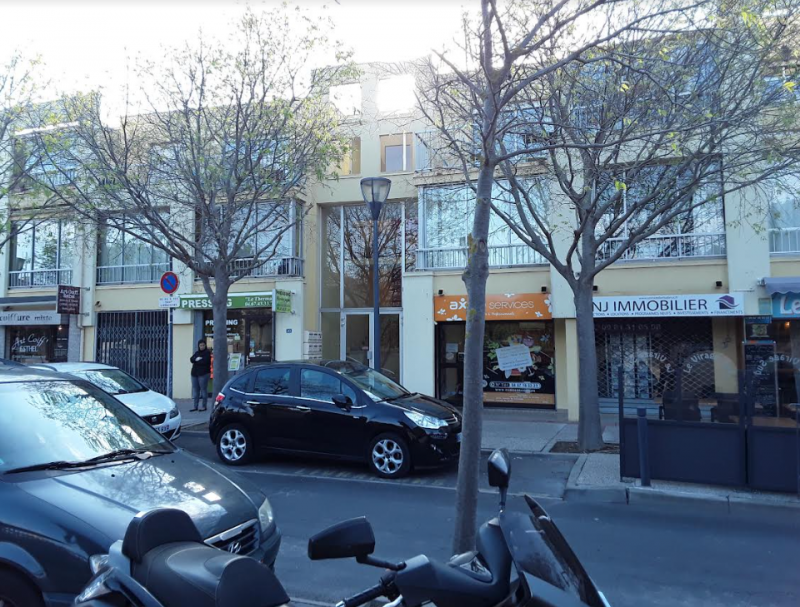 Eliminer les moisissures des murs d’un logement à Sète dans l'Hérault