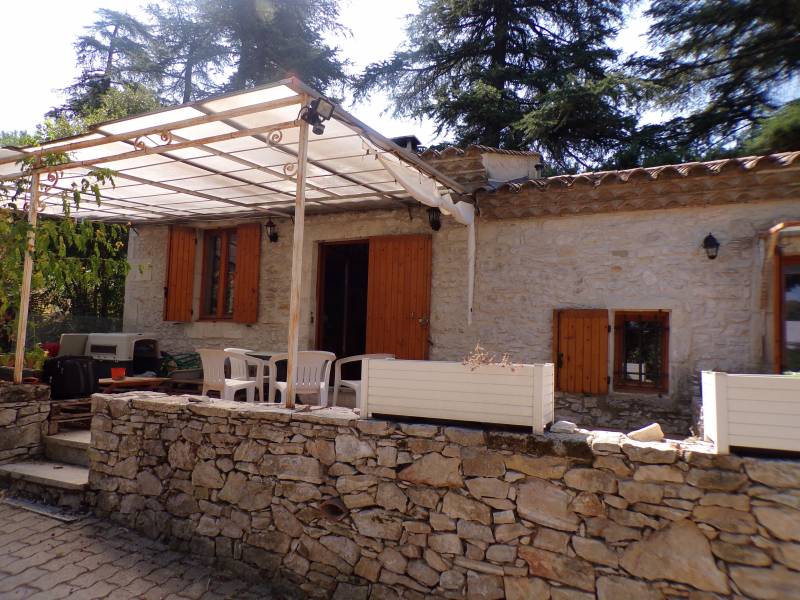 Remontées capillaires et moisissures Gard 30 et Vaucluse 84